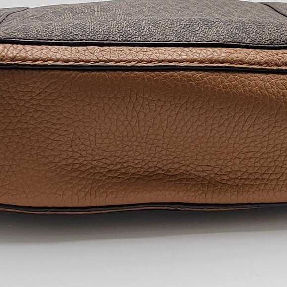 Michael Kors Lydia Brown - Picture 3 of 10